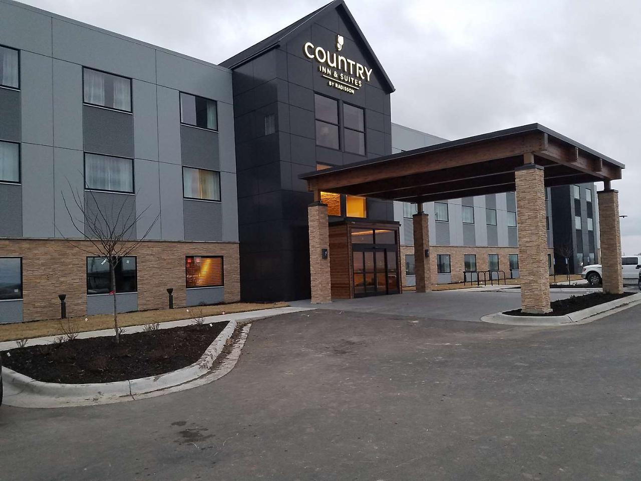 Country Inn & Suites By Radisson, Lawrence, Ks Exterior photo